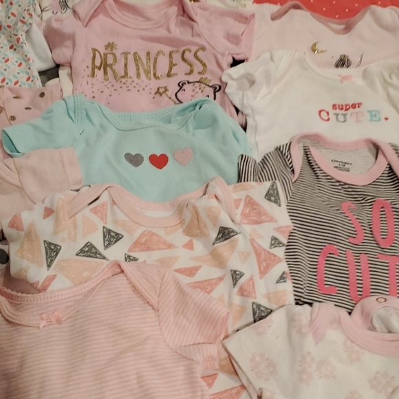 0-3 &3month baby girl short sleeve onesie bundle - Picture 2 of 8